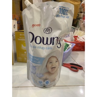 Nước xả vải Downy túi 1.6 lít