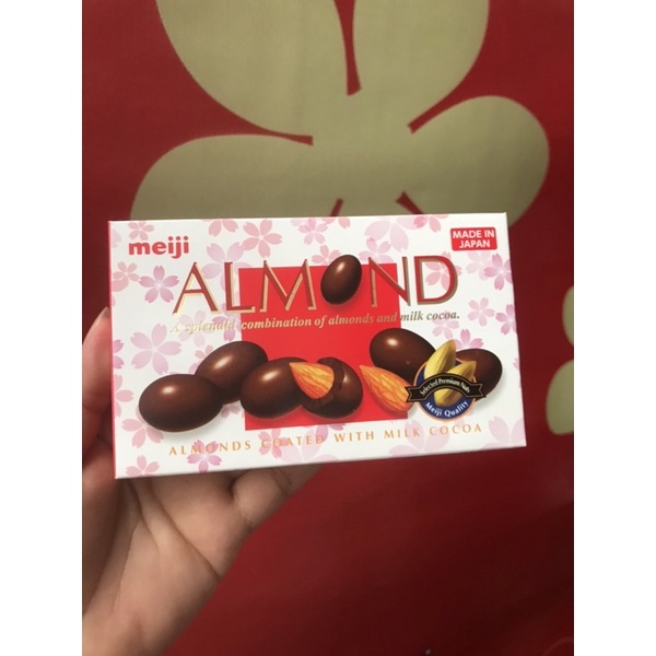 Chocolate. nhân hạnh nhân. Meiji hàng nhập khẩu chính hãng