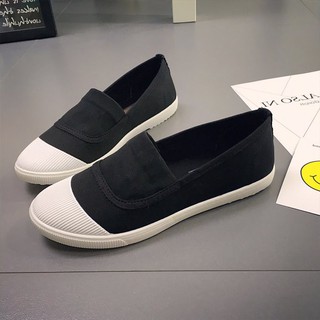 Giày slip on nữ