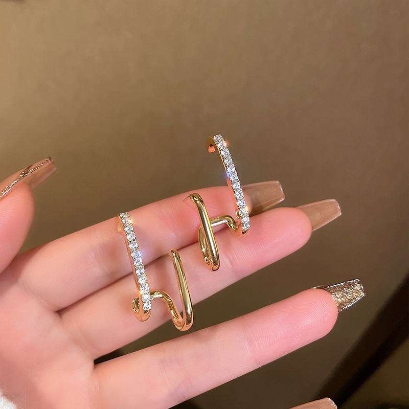 Khuyên Tai Nữ Đính Đá Thời Trang