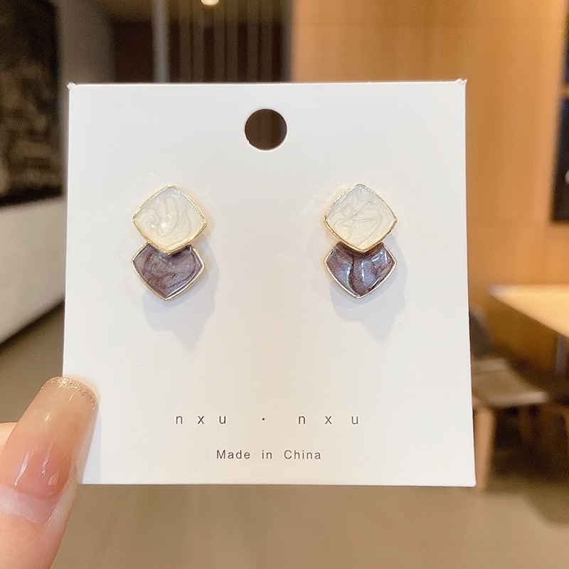 Bông tai ngọc trai nhỏ đơn giản và đơn giản thời trang mùa hè Hàn Quốc mới cho nữ