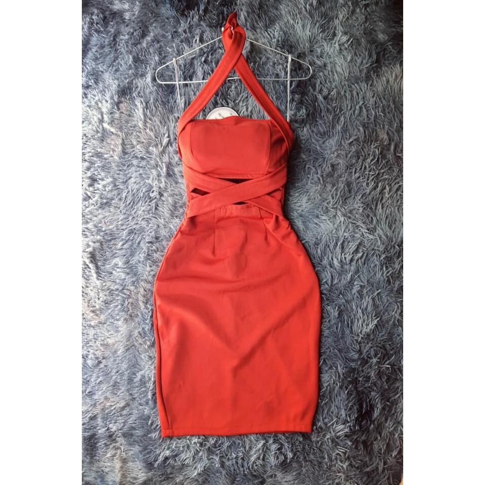 [Sun's Lady] Đầm body yếm đỏ cut off eo - MS014