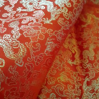Vải gấm cứng