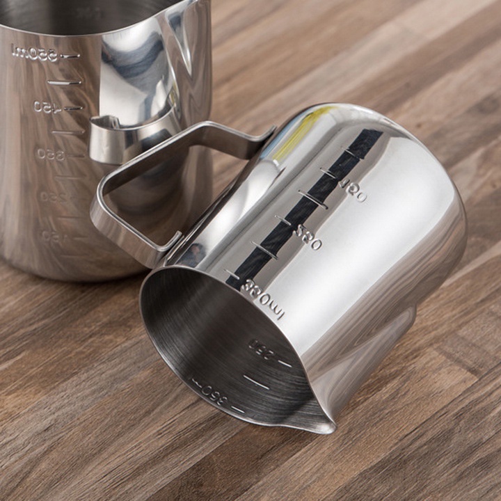 Ca đánh sữa inox 350ml có chia vạch