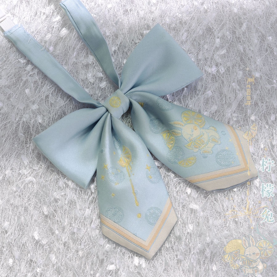 Cà Vạt Đồng Phục Hình Thỏ Chanh Màu Xanh Lá Nhạt Tươi Tắn