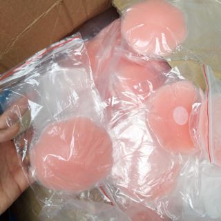 Miếng dán silicon nâng ngực