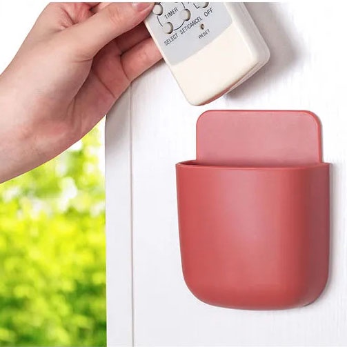 Hộp đựng điều khiển remote điều hòa sạc điện thoại di động