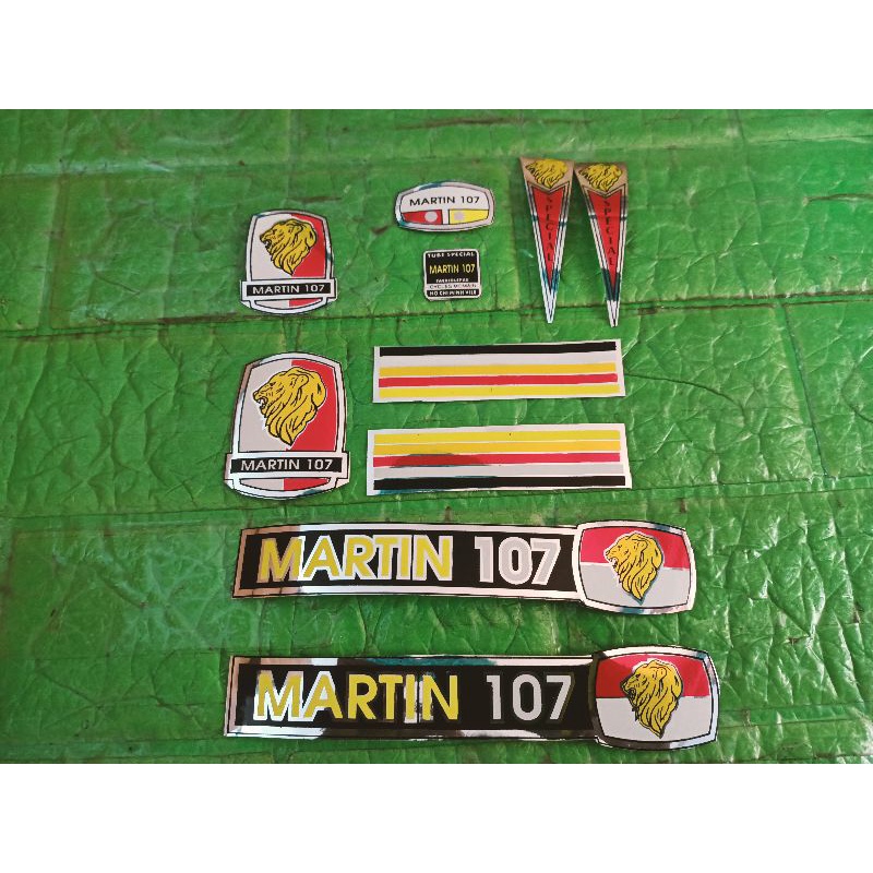 Bộ tem dán xe đạp Martin 107 chữ vàng