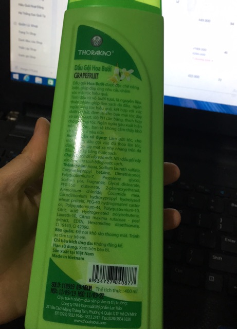 Dầu gội hoa bưởi Thorakao ngăn rụng tóc