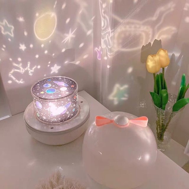 Đèn ngủ xoay chiếu hình loa bluetooth  Dream Wish box chính hãng One Fire (6 bộ hình + dây sạc)