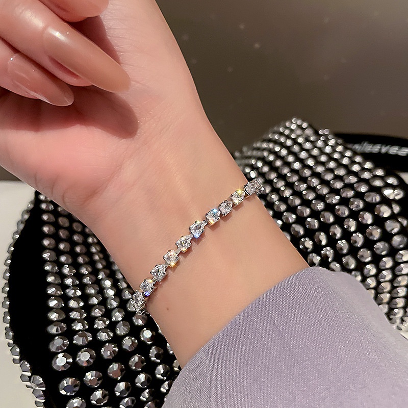 Lắc Tay Nữ, Vòng Tay Nữ Dây Rút Đính Đá Bạc 925 Sang Chảnh Tiểu Thư Phong Cách Hàn Quốc | BigBuy360 - bigbuy360.vn