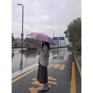 chân váy hoa nhí