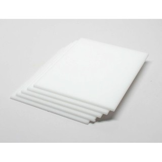 01  tấm mica trắng sữa 2mm kích thước 40x60cm
