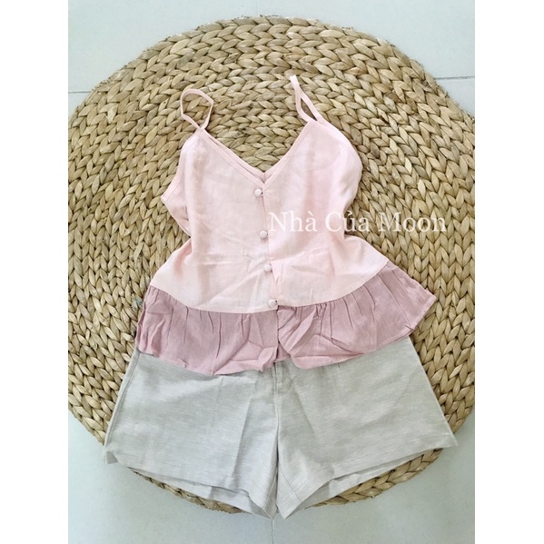 Áo hai dây Linen nút bọc -Nhà Của Moon