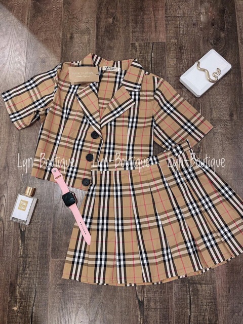 Sét vét caro bbr chân váy dập ly | BigBuy360 - bigbuy360.vn