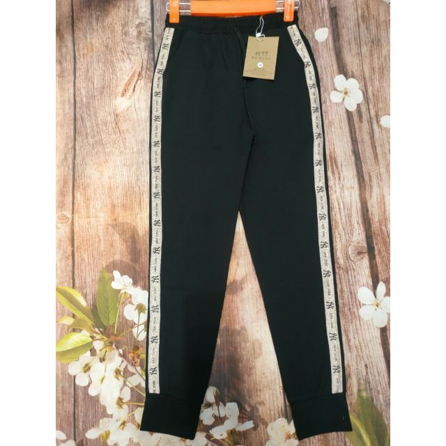 QUẦN JOGGER UMI HÀN SỌC BO GẤU CAO CẤP