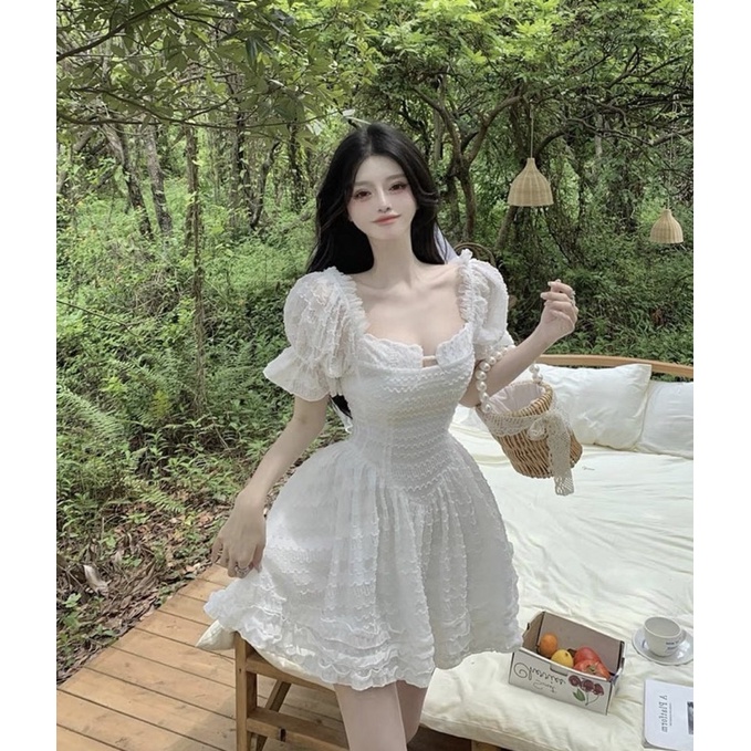 Đầm cổ vuông xoè Ulzzang