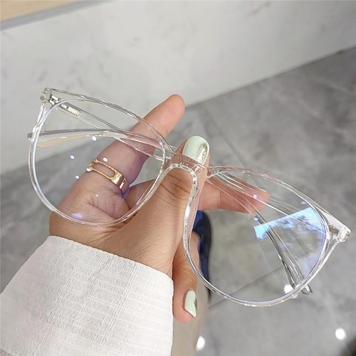 Mắt kính chống tia uv gọng nhựa trong suốt thời trang chất lượng