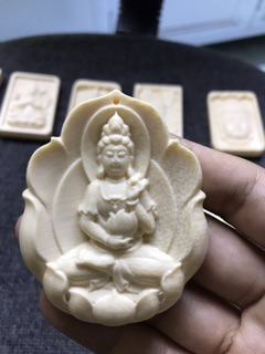 Mặt dây chuyền ngà phật quan âm