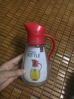 Bình rót dầu lock & lock
