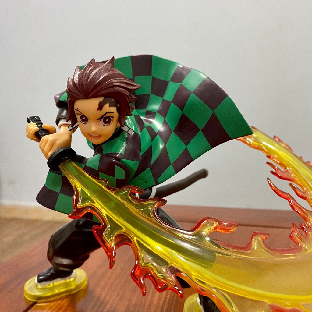 Mô hình Tanjirou tư thế chiến đấu,thanh gươm diệt quỷ, mô hình kimetsu no yaiba, figure anime kimetsu no yaiba