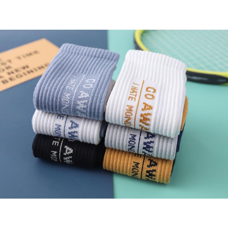 Vớ cao cổ GO AWAY Unisex phong cách thể thao, trẻ trung và năng động.