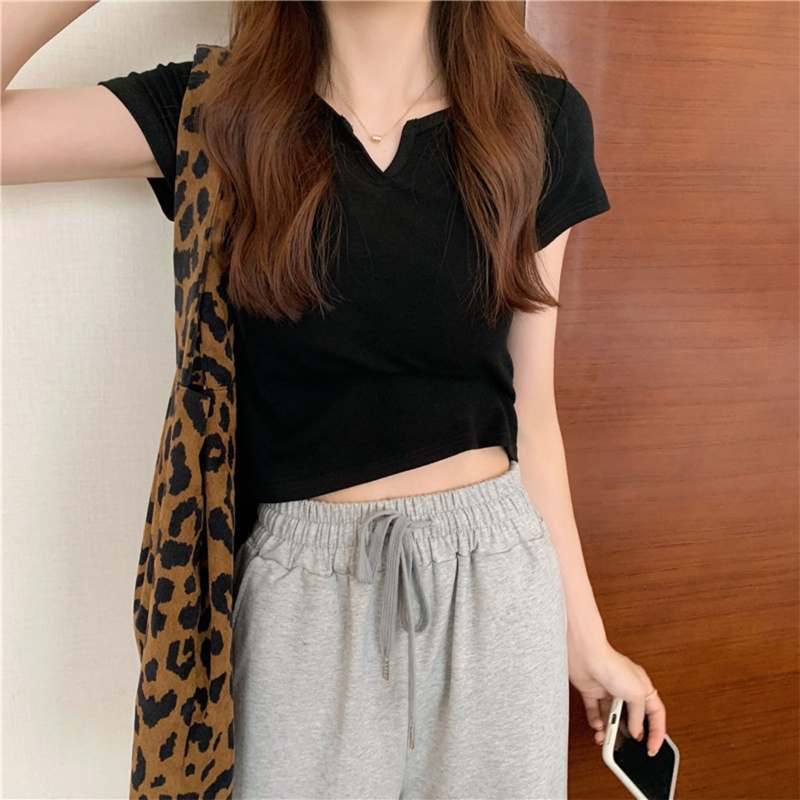 Áo Thun Crop Top Tay Ngắn Cổ Chữ V Màu Trơn Đơn Giản Thời Trang Mùa Hè Dành Cho Nữ