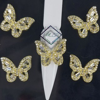 charm bư.ớm full đá size đại 147