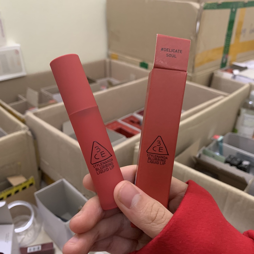 Son 3CE Blurring Liquid Lip Stick Around – Màu Cam Đào Phai