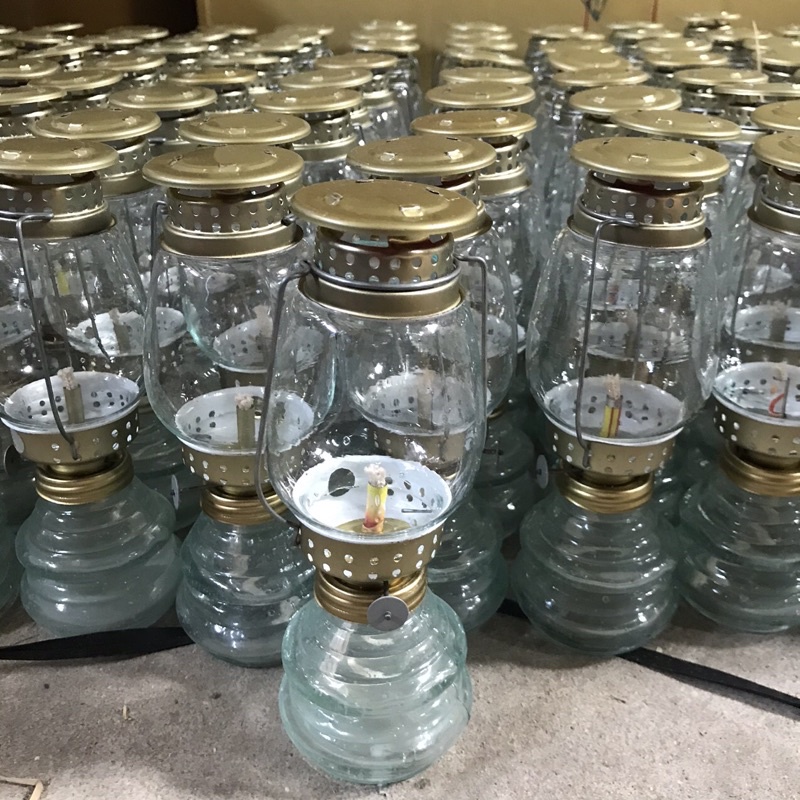 Đèn Bão/Đèn Dầu Thuỷ Tinh Chống Bão/Đèn Trang Trí Quai Cầm Kèm Bóng và Bấc Đèn nguyên bộ