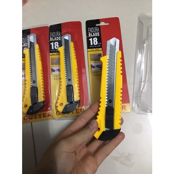 Dao trổ - dao rọc giấy cỡ lớn