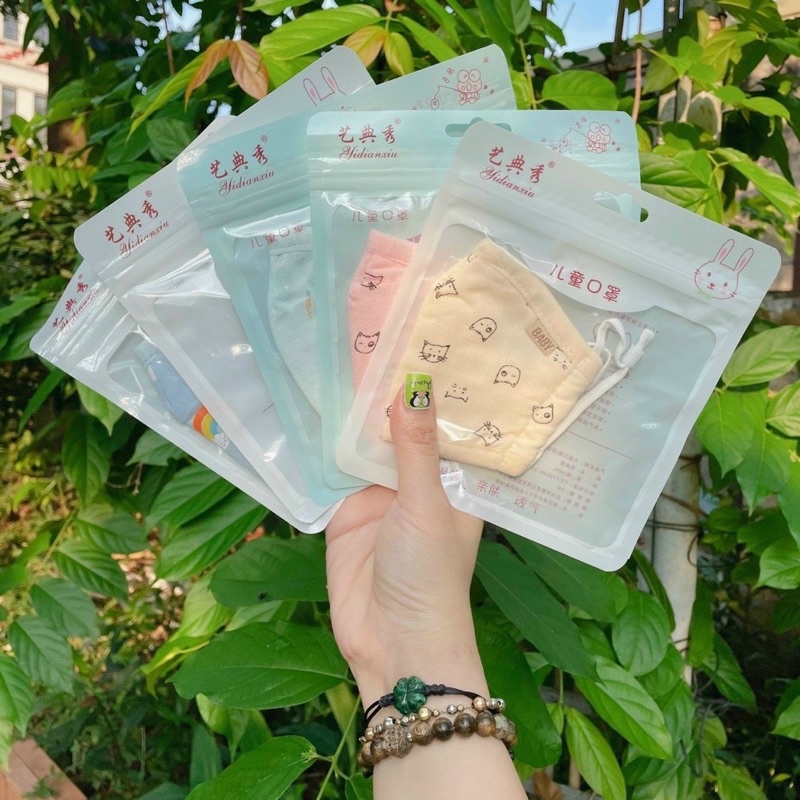 Khẩu trang vải sợi tre 4 lớp cho bé sơ sinh đến 4tuổi