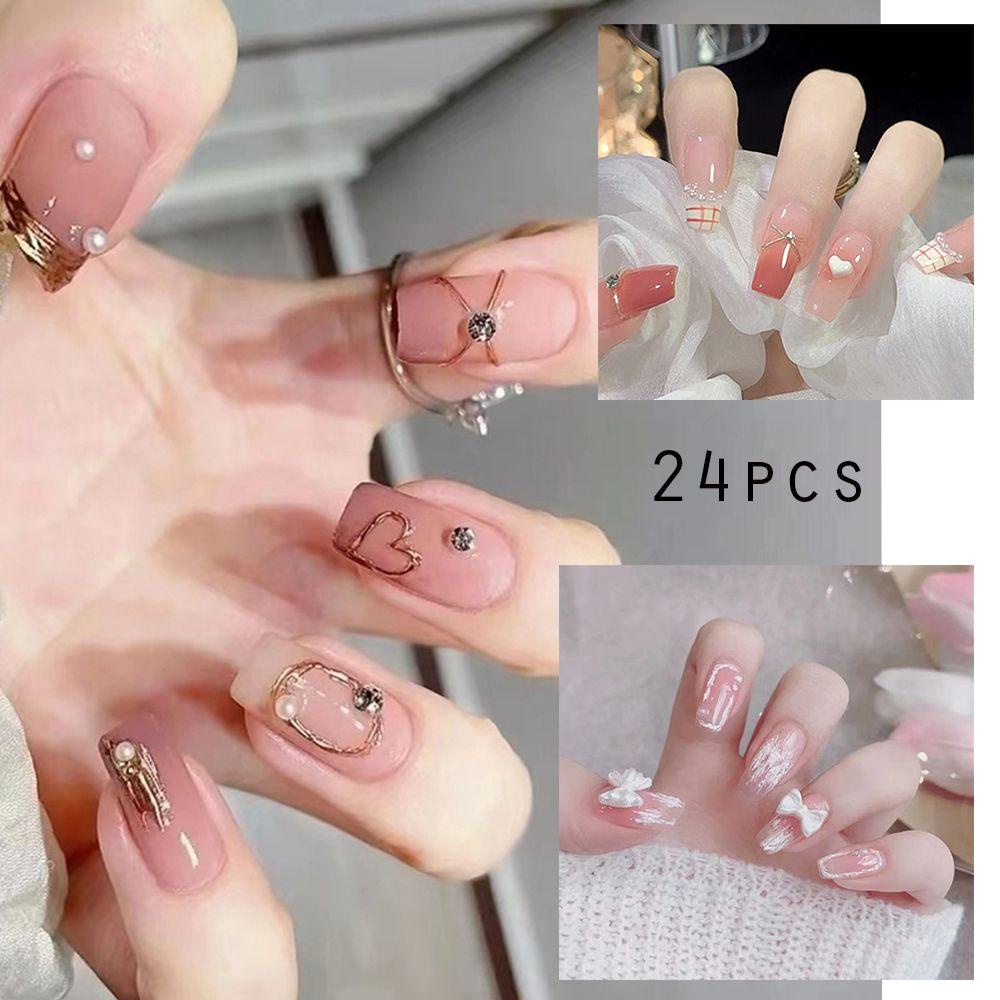 Bộ 24 Móng Tay Giả Dạng Nhấn Họa Tiết Bướm Hồng Trái Tim Tình Yêu Màu Trắng Hồng