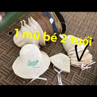 3 mũ bé. 1 mũ mẹ