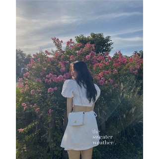ĐẦM CUTOUT EO RÚT DÂY