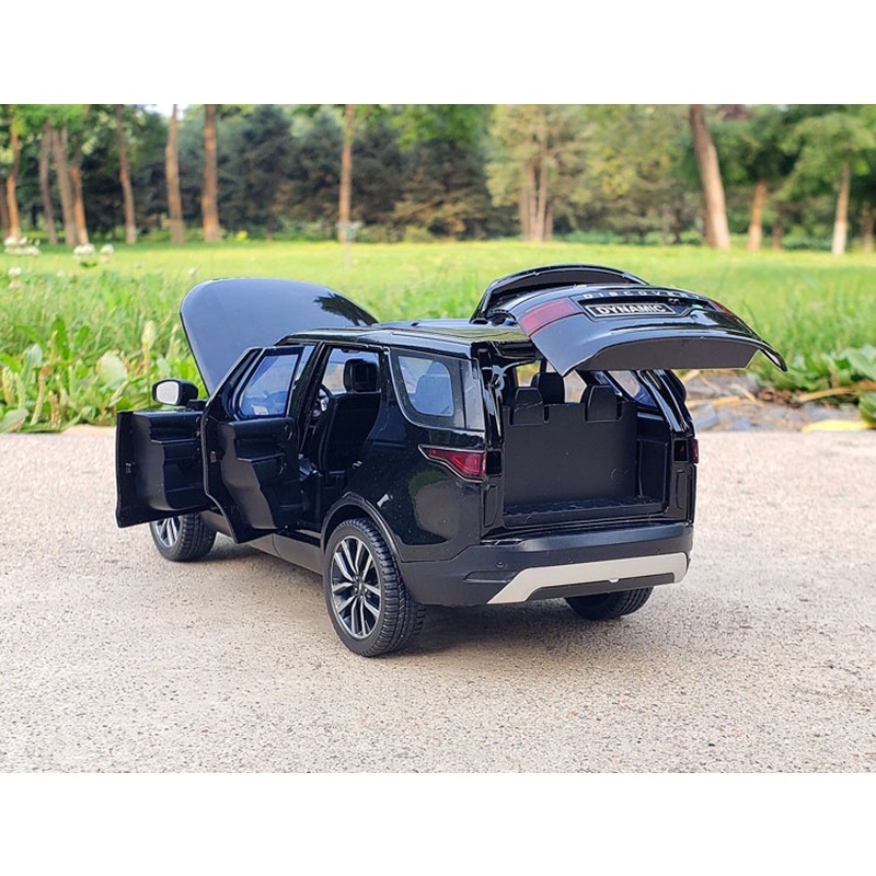 Mô hình xe Range Rover Discovery R-Dynamic tỉ lệ 1:24
