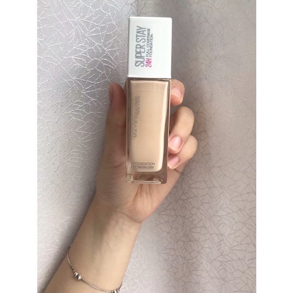 Kem nền Mayberline