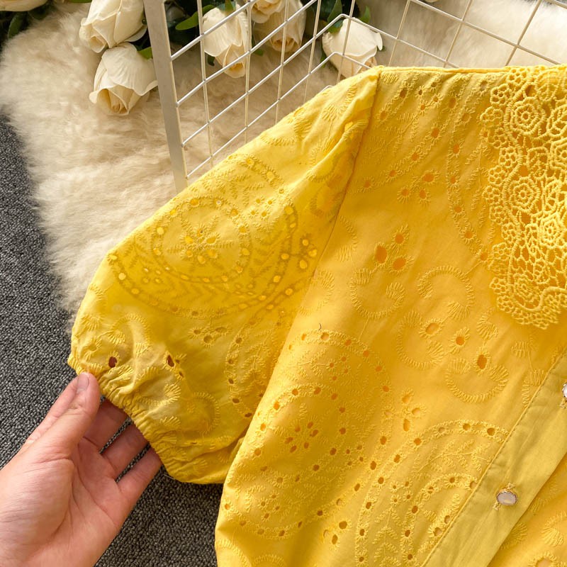 Váy cổ Polo chất thêu hoa rỗng siêu mát  010621