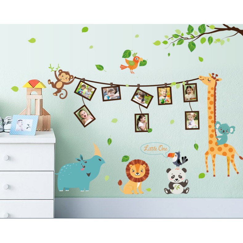 Decal trang trí tường Các Thú làm Dây leo treo ảnh