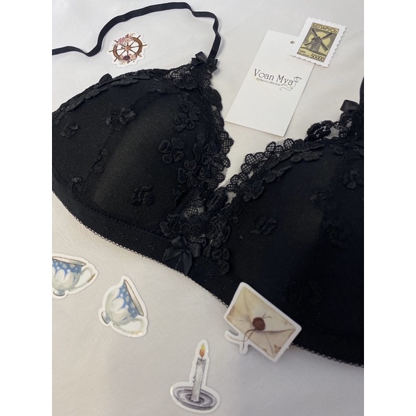 Áo lót ren nữ - set nội y ren cỏ may mắn - màu đen - Mút mỏng , không gọng _ R111 - VoanMya - Pastel Bralette