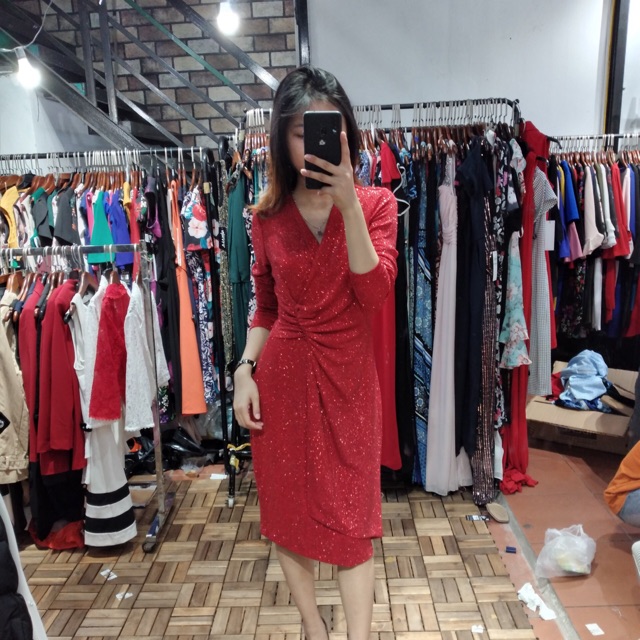 Đầm sequen nhũ dúm eo