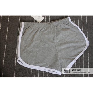 ......  quần đùi nữ hot hot