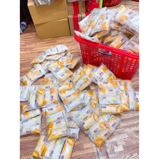 bánh sữa chua mix 4 vị