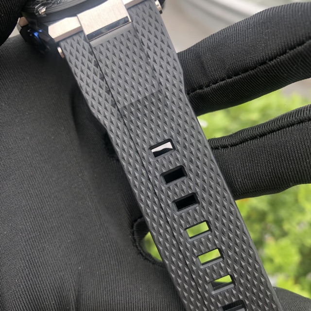 Đồng hồ nam Casio G-shock GST-B100XA - Kích thước vỏ : 58,1×53,8×14,1mm