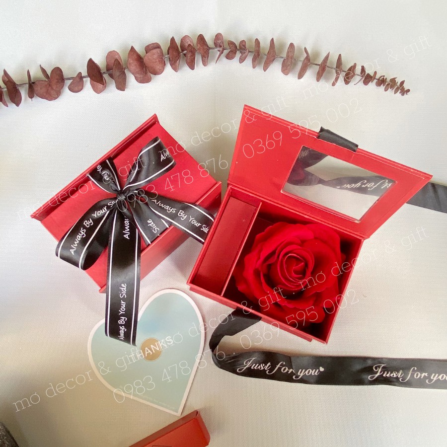 Hộp Hoa Mặt Mika Ngắn Đựng Son, Đựng Quà Kích Thước 12cm x 9,5cm x 8cm - MƠDECOR