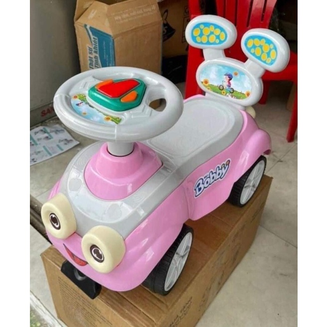 Xe chòi chân bobby cho bé 1-5 tuổi có nhạc 2 màu xanh và hồng