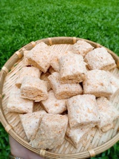 KẸO ĐẬU PHỘNG CÁN