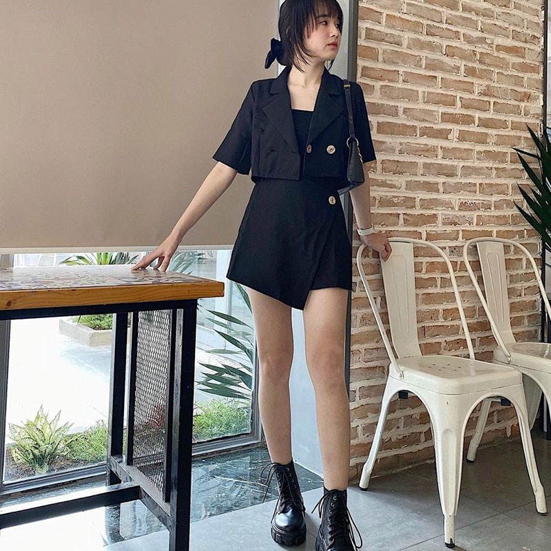 Set vest crotop ZenOne , set 2 chi tiết áo cổ vest mix quần giả váy chất umi dày mịm sang trọng | BigBuy360 - bigbuy360.vn