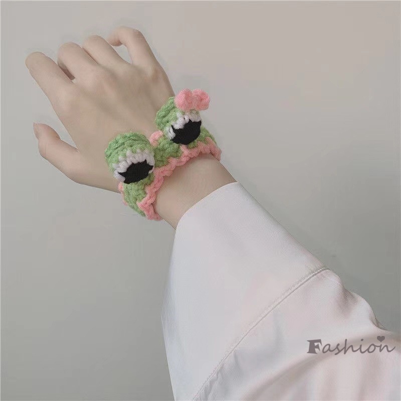 Vòng tay dệt kim xinh xắn cho bạn thân/người yêu