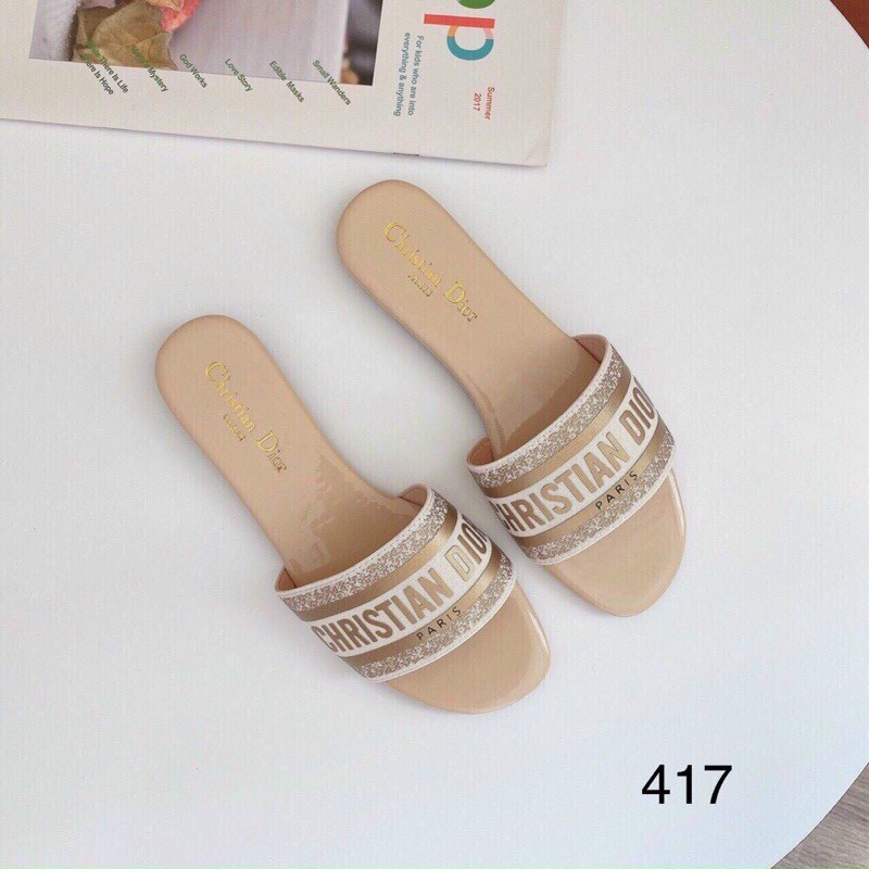 Dép lê D chữ mã 417